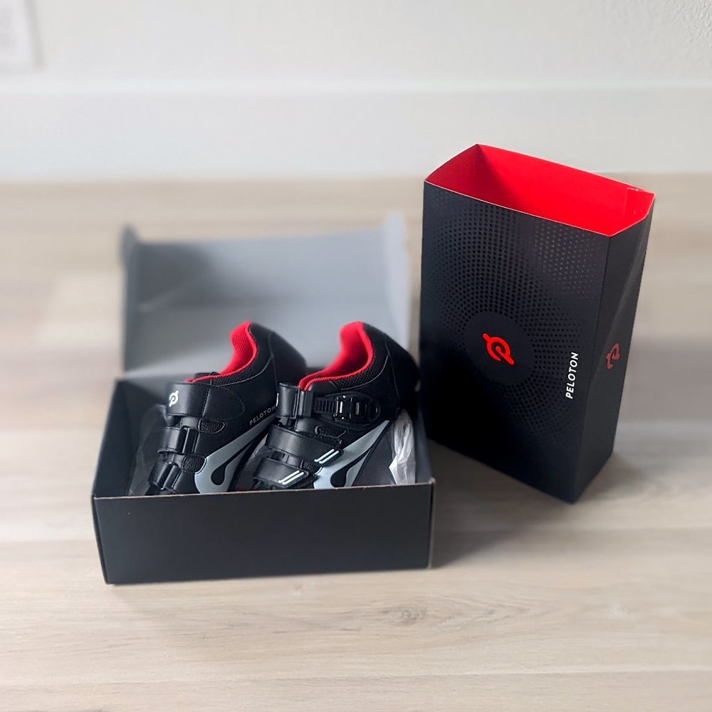 Peloton Cycling Shoes With Clips - Brand New - Size Women 8